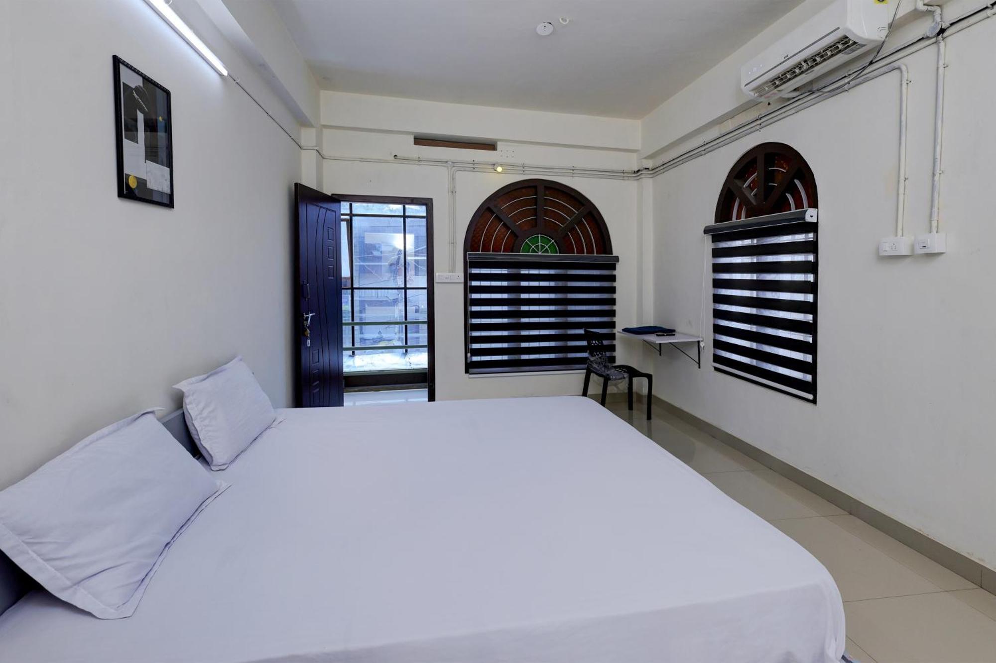 Hotel O A One Residency Mukkam Exterior photo